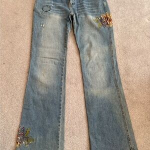 Women's Floral Embroidered Jeans